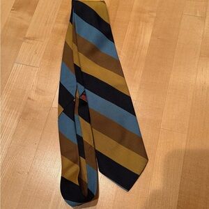 Men’s 1970’s Polyester Necktie, Striped